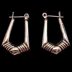 Sterling Silver Detailed Wire Square Latch Earrings — 925 Tested
